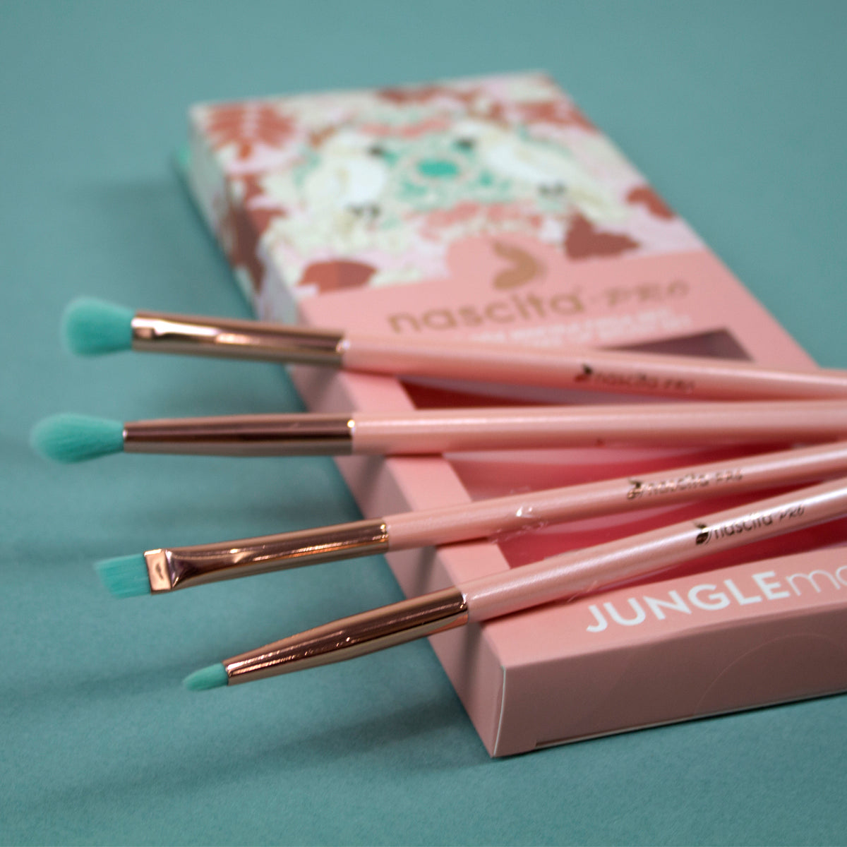 NASBRUSHSET135_4.jpg