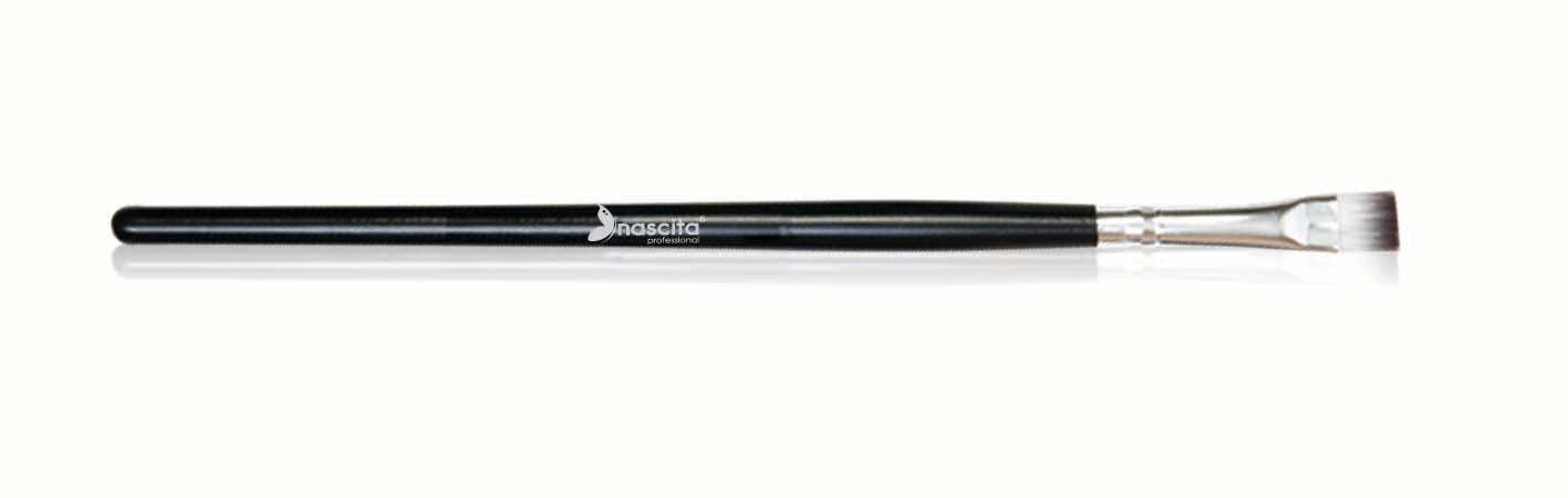 Nascita Düz Yapılı Far Makyaj Fırçası NASBRUSH0061