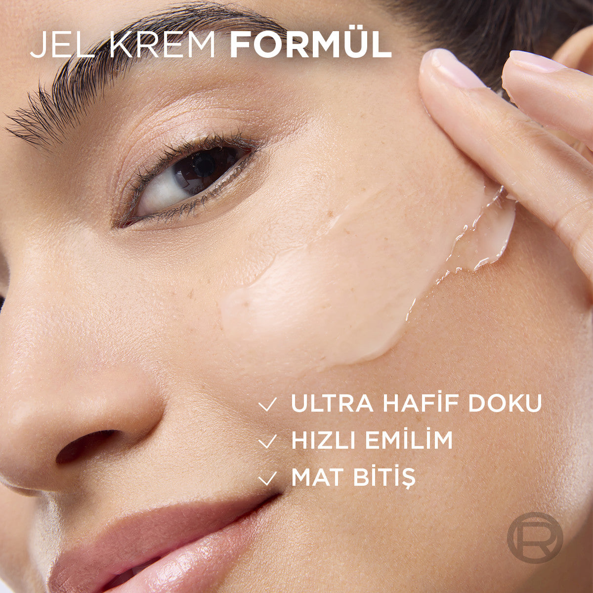 L'Oréal Paris Revitalift Filler Yağlanma Karşıtı Su Bazlı Nemlendirici Jel Krem - Salisilik Asit & Hyaluronik Asit