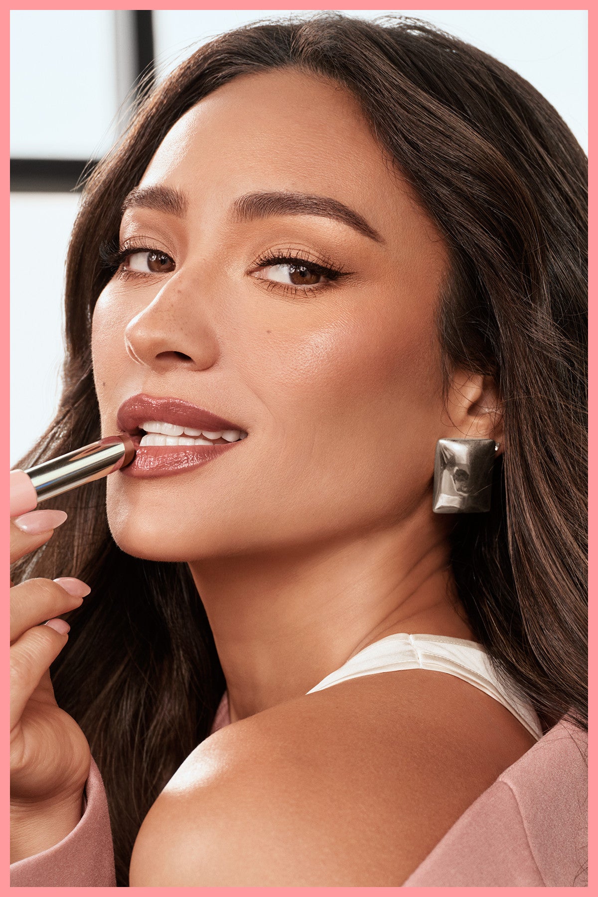 Maybelline New York Lifter Glaze Renkli Dudak Balmı - 02 Pink Drip