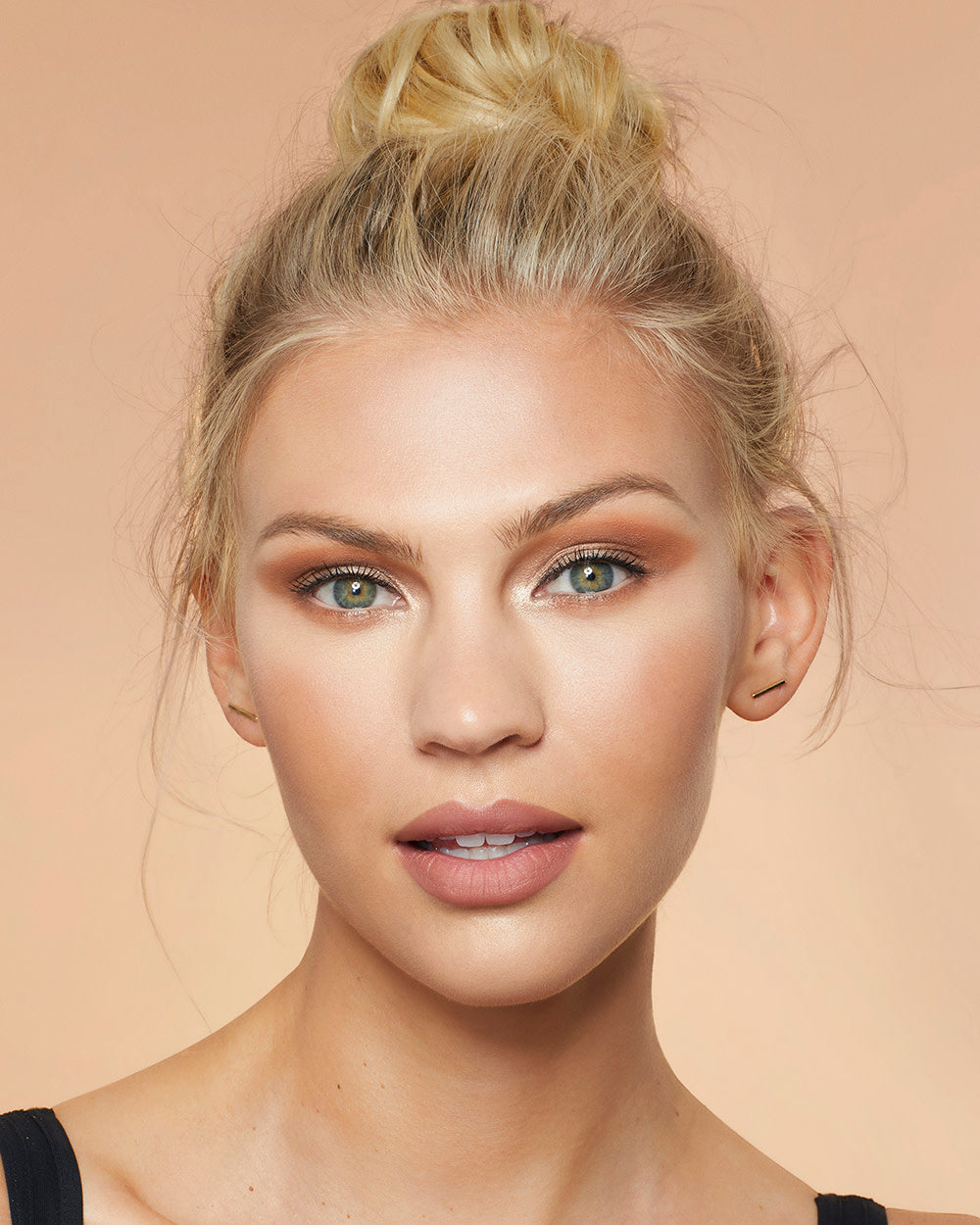 Maybelline New York Nudes of New York Far Paleti