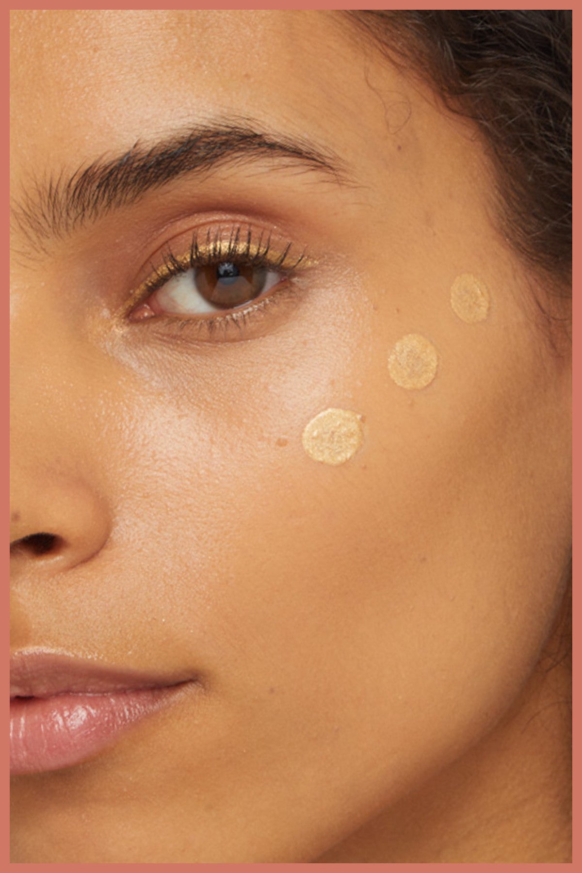 Maybelline New York Sunkisser Likit Aydınlatıcı Highlighter - 22 Star Studded