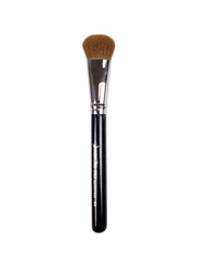 Nascita Backstage Düz Yapılı Midi Fondöten Makyaj Fırçası NASBRUSH0303
