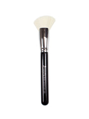 Nascita Backstage Eğimli Büyük Fan Aydınlatıcı Makyaj Fırçası NASBRUSH0299