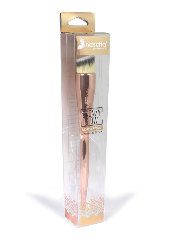 Nascita Bronzy Glow Kabuki Fondöten Makyaj Fırçası NASBRUSH0196