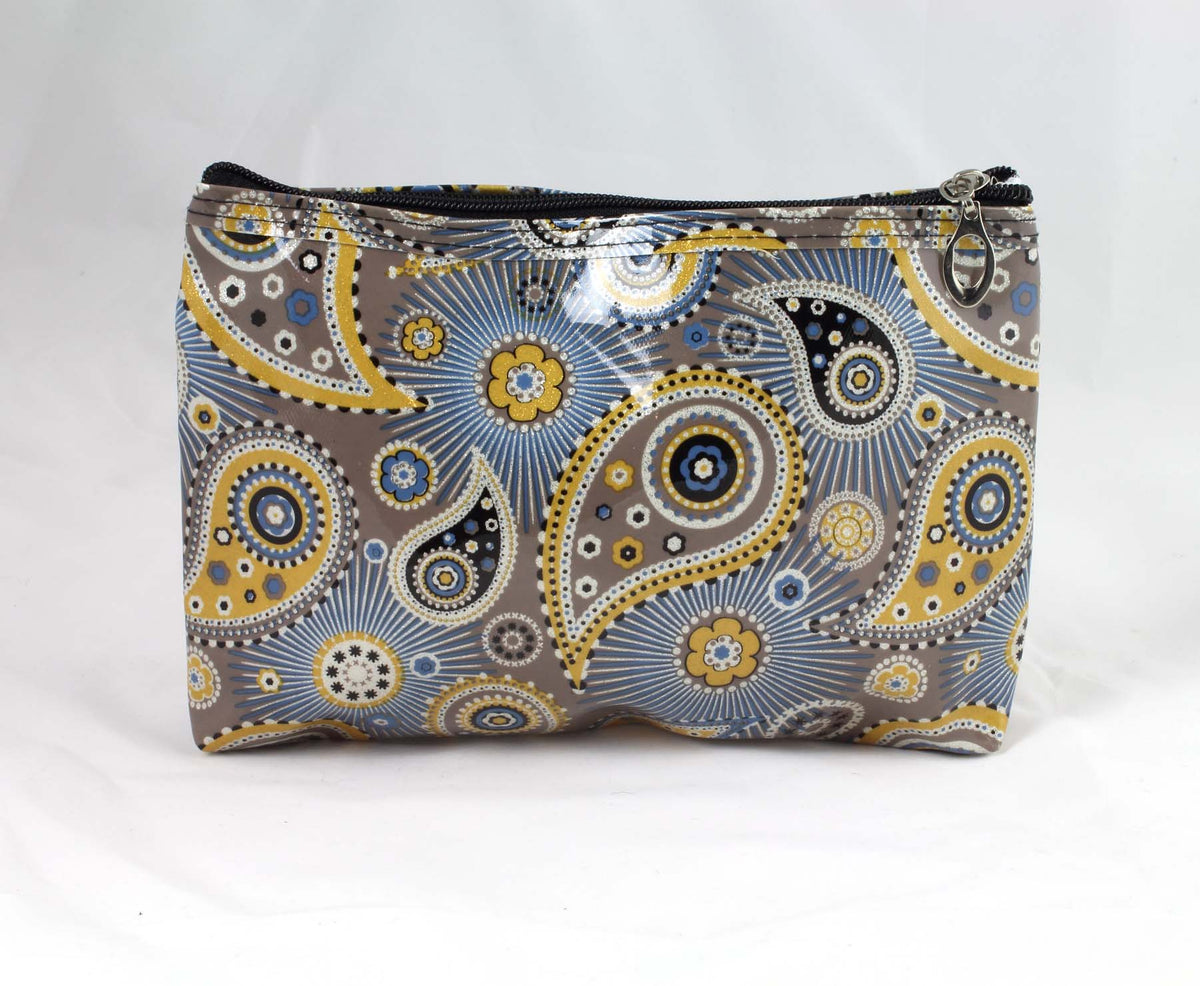 Nascita Makyaj Çantası Etnik Desenli Şık ve Dayanıklı 21x15x3 cm ELGCNT0064