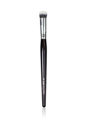 Nascita Pro Yuvarlak Kapatıcı Makyaj Fırçası NASBRUSH0267